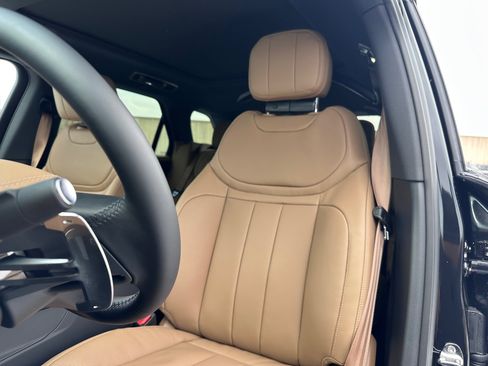 New 2026 Land Rover Range Rover Sport SE image 10