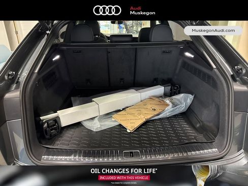 New 2026 Audi Q8 Premium Plus image 26