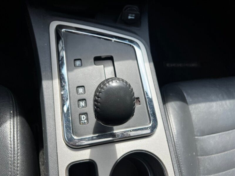 Used 2013 Dodge Challenger SXT Plus RWD image 27