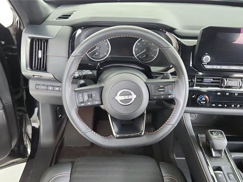 Certified 2025 Nissan Pathfinder Rock Creek AWD/4WD image 13