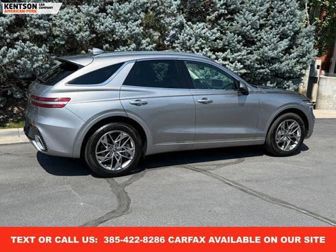 Used 2025 Genesis GV70 2.5T image 10