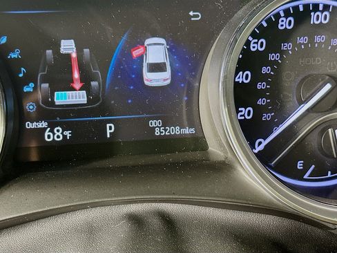 Used 2020 Toyota Camry XLE w/ Carpet Mat Package FWD image 19