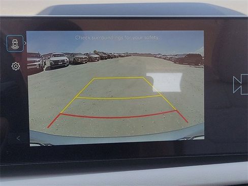 New 2025 Hyundai Tucson SE image 13