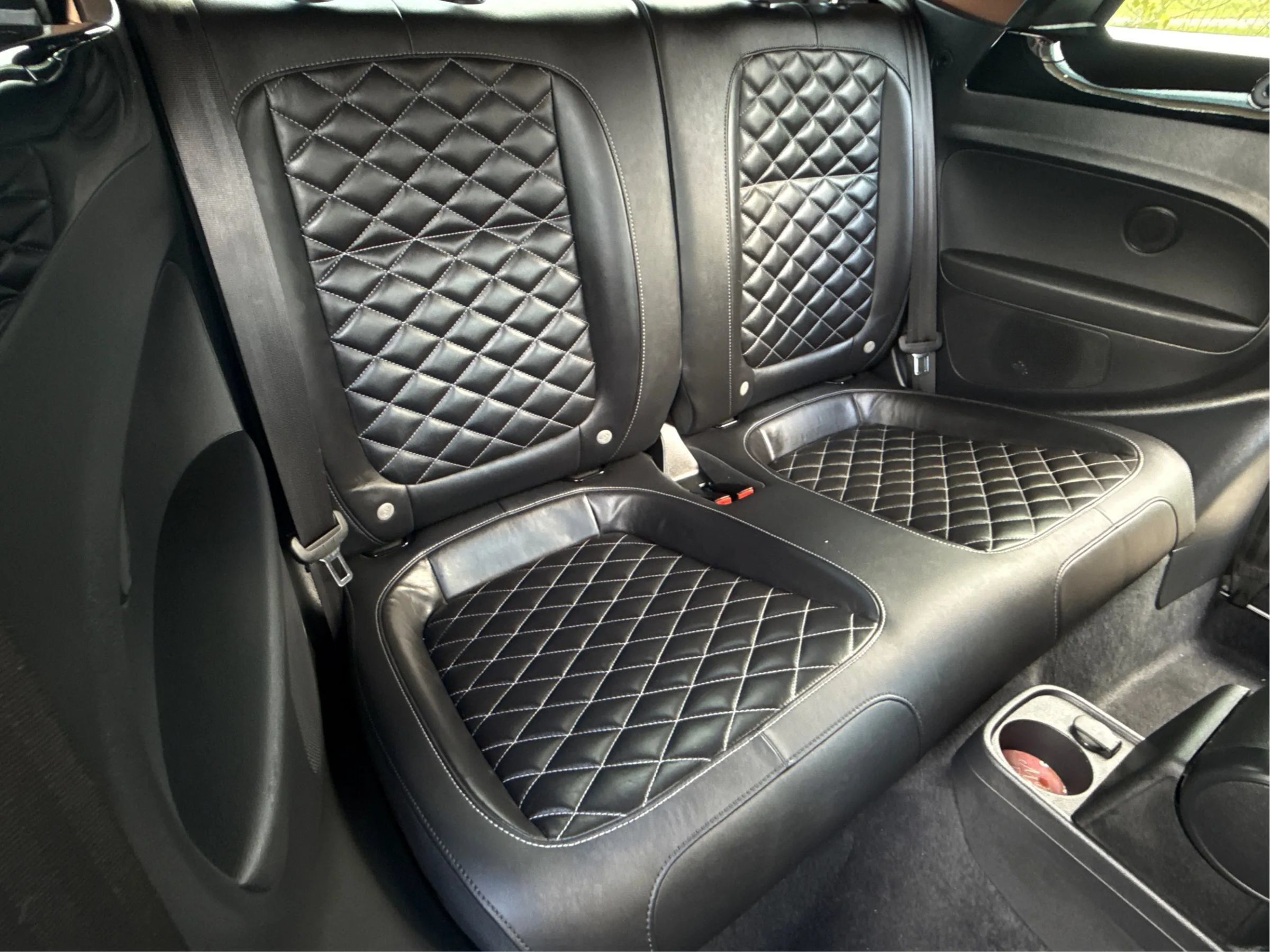 Used 2019 Volkswagen Beetle 2.0T Final Edition SEL FWD image 15