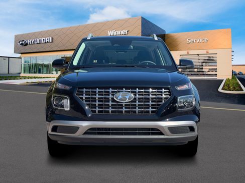New 2026 Hyundai Venue FWD image 12