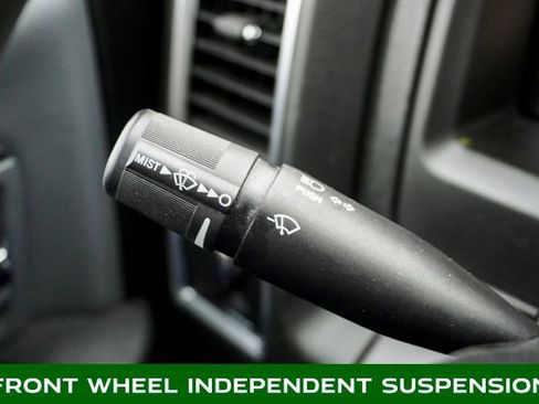 Used 2023 RAM 1500 Classic SLT image 18