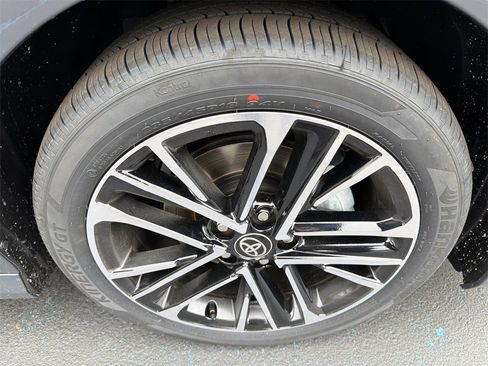 New 2026 Toyota Camry XLE image 12