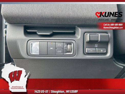 New 2026 GMC Sierra EV Elevation w/ LPO, Elevation Dark Package AWD/4WD image 18