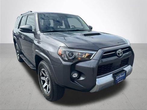 Used 2022 Toyota 4Runner TRD Off-Road Premium AWD/4WD image 5