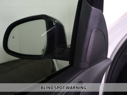 Used 2022 BMW X5 xDrive40i AWD/4WD image 7
