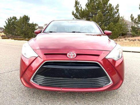 Used 2018 Toyota Yaris iA image 8