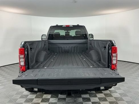 Used 2022 Ford F350 XLT w/ XLT Value Package AWD/4WD image 7