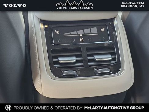 New 2026 Volvo XC90 B6 Plus w/ Protection Package Premier AWD/4WD image 20