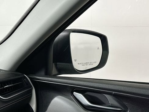 Certified 2022 Jeep Grand Cherokee Laredo w/ Luxury Tech Group I image 28