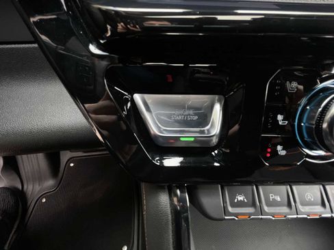 Certified 2024 GMC Sierra 1500 AT4 w/ Technology Package image 16