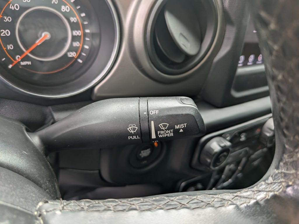 Used 2020 Jeep Gladiator Sport w/ Quick Order Package 24S AWD/4WD image 33