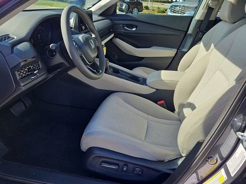 Used 2025 Honda Accord SE image 20