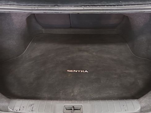 Used 2025 Nissan Sentra S FWD image 13