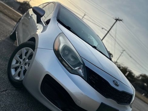 Used 2014 Kia Rio LX FWD image 11