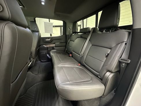 Used 2020 Chevrolet Silverado 1500 LTZ w/ LTZ Premium Package image 26