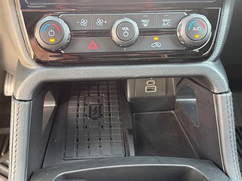 New 2026 Ford Ranger Raptor AWD/4WD image 38