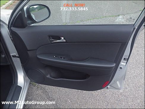 Used 2010 Hyundai Elantra SE image 30