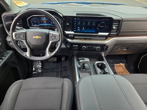 Certified 2023 Chevrolet Silverado 1500 LT w/ Protection Package AWD/4WD image 19