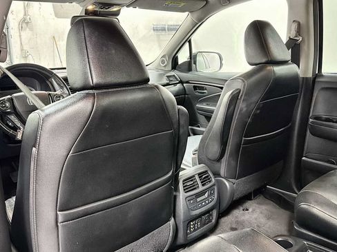 Used 2016 Honda Pilot Elite image 27