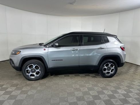 Used 2022 Jeep Compass Trailhawk w/ Sun and Sound Group image 6