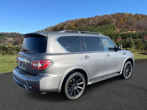 Used 2020 Nissan Armada SV image 7