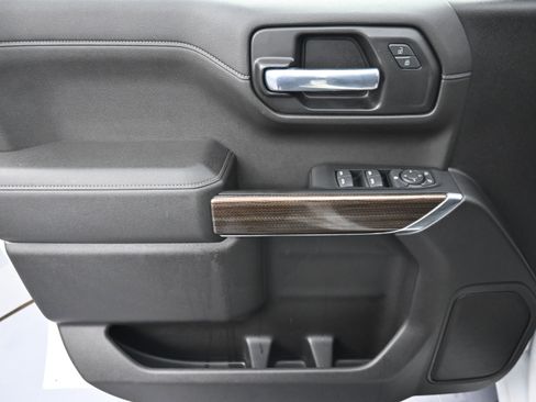 Used 2021 Chevrolet Silverado 1500 LT Trail Boss w/ Bed Protection Package image 23