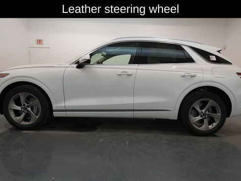 Used 2026 Genesis GV70 2.5T AWD/4WD image 4