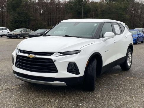 Used 2022 Chevrolet Blazer LT image 3