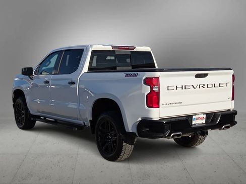 Used 2024 Chevrolet Silverado 1500 LT Trail Boss w/ Convenience Package II AWD/4WD image 6