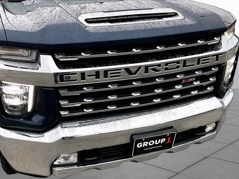 Used 2020 Chevrolet Silverado 2500 LTZ w/ LTZ Convenience Package AWD/4WD image 28