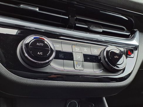 New 2026 Buick Envista Sport Touring image 4