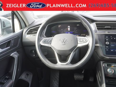 Used 2024 Volkswagen Tiguan Wolfsburg Edition FWD image 17