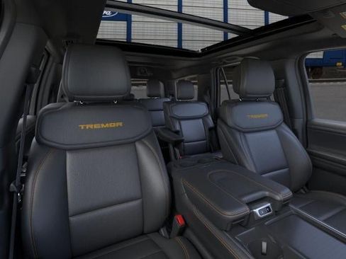 New 2026 Ford Expedition Tremor image 10
