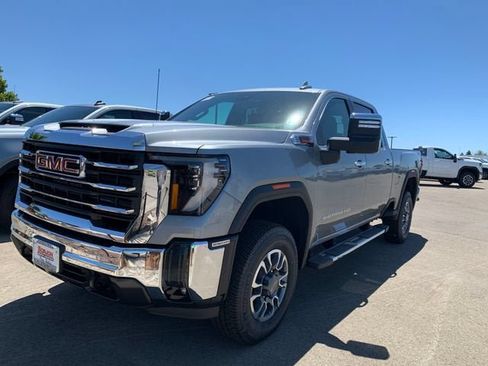 New 2026 GMC Sierra 2500 SLT w/ SLT Convenience Package AWD/4WD image 2