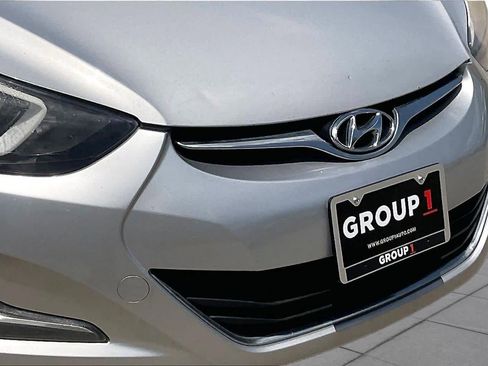 Used 2014 Hyundai Elantra SE w/ Option Group 02 FWD image 27