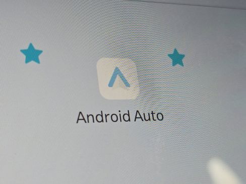 New 2026 Chrysler Pacifica Limited image 6