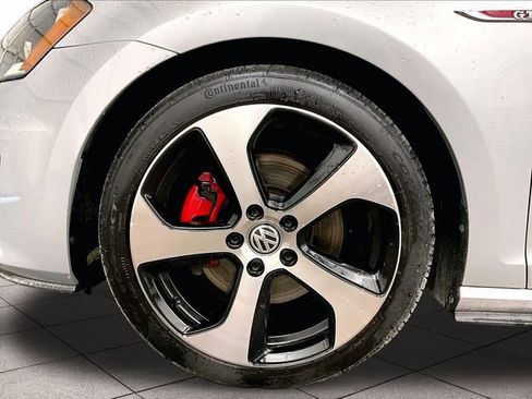 Used 2015 Volkswagen GTI S FWD image 9