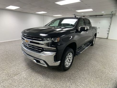 Used 2019 Chevrolet Silverado 1500 LTZ w/ LTZ Plus Package AWD/4WD image 3