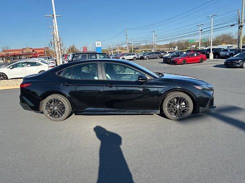 Certified 2025 Toyota Camry SE image 4