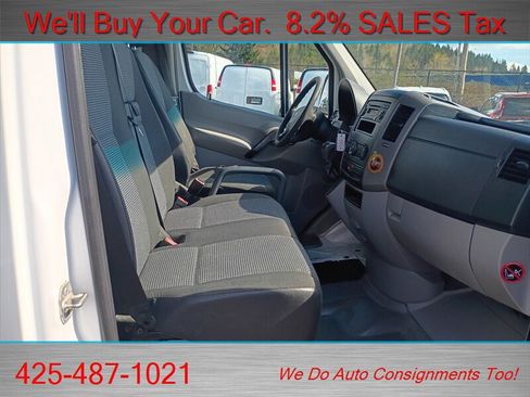 Used 2010 Mercedes-Benz Sprinter 2500 image 12