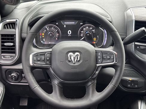 New 2026 RAM 2500 Laramie AWD/4WD image 12