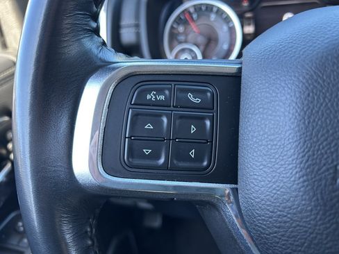 Used 2022 RAM 2500 Laramie image 32