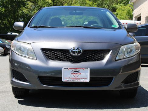 Used 2010 Toyota Corolla LE image 2