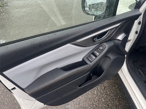 Certified 2023 Subaru Crosstrek 2.5i Limited w/ Moonroof Package image 11