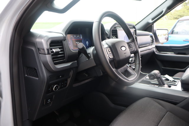 Used 2025 Ford F150 XLT w/ Equipment Group 302A MID AWD/4WD image 16